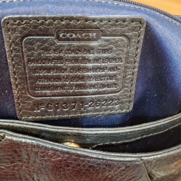 Coach Black Leather Madison Shoulder Bag Clutch  Black Coach - Picture 3 of 6